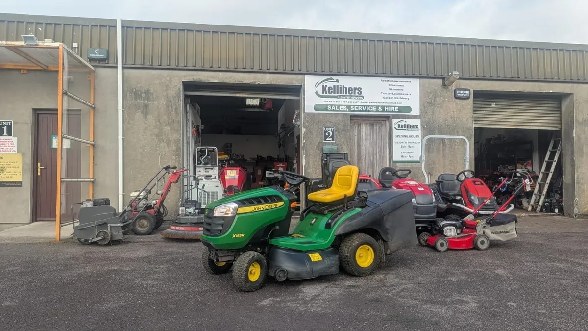 John Deere - Image 1