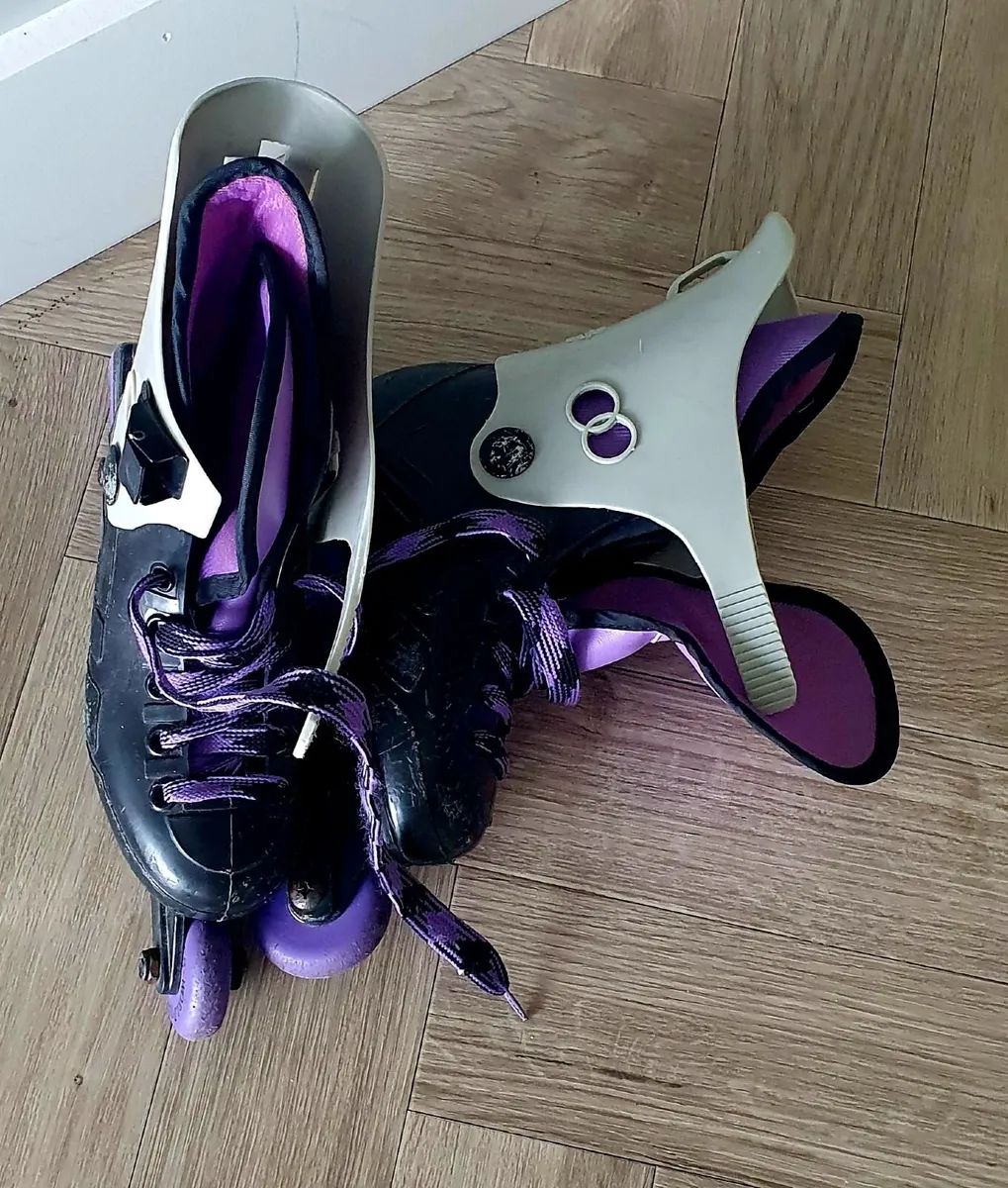 Roller blades