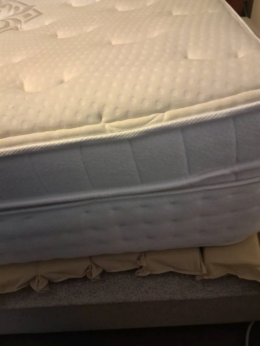 Super King size bed - Image 2