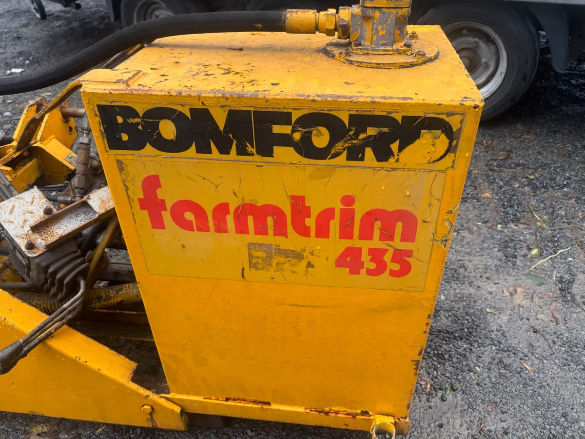 Bomford Farmtrim Hedge Cutter - Image 2