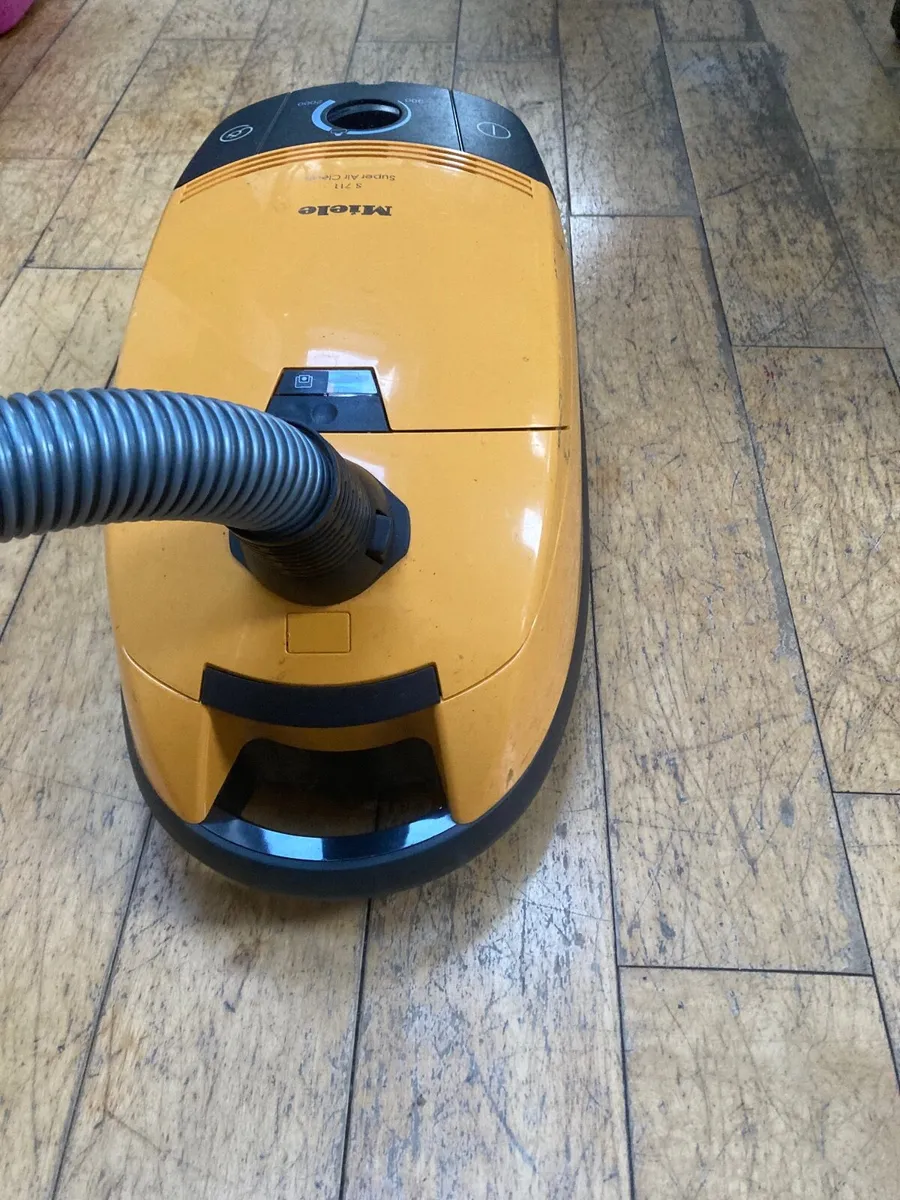 Miele Vacuum Cleaner, good working order.Dundrum - Image 3