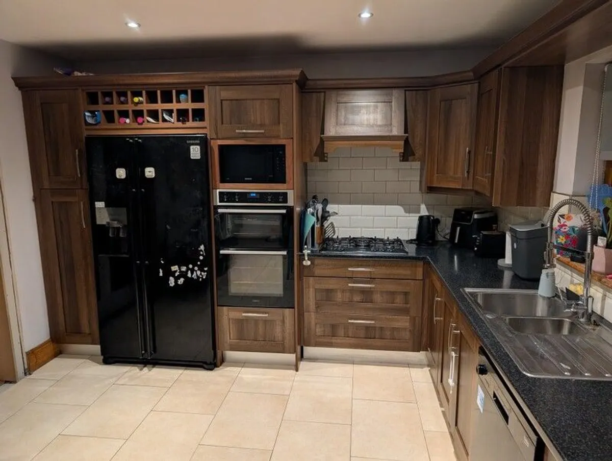 Kitchen - Image 1