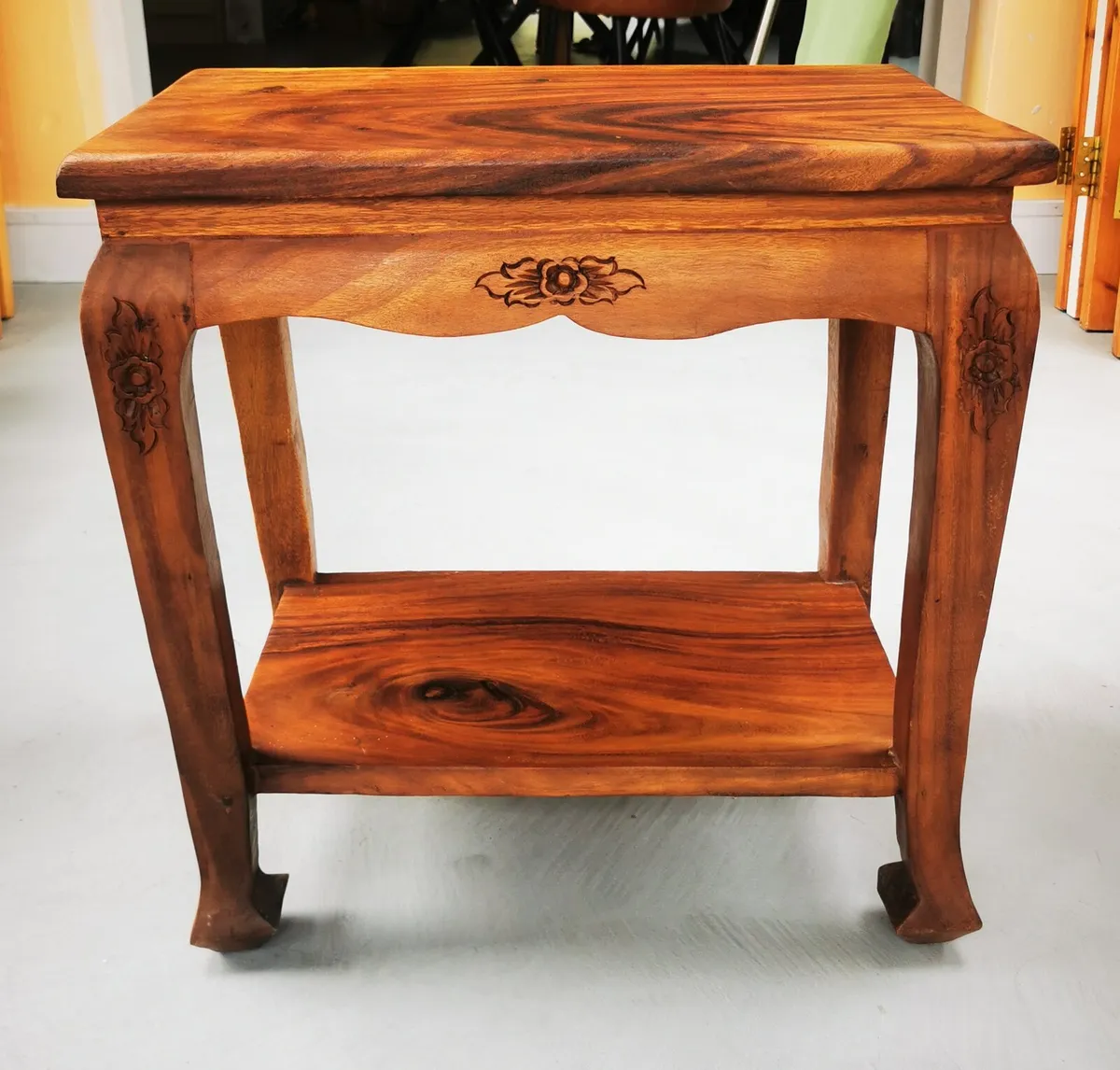 Lamp / Side Table - Image 1