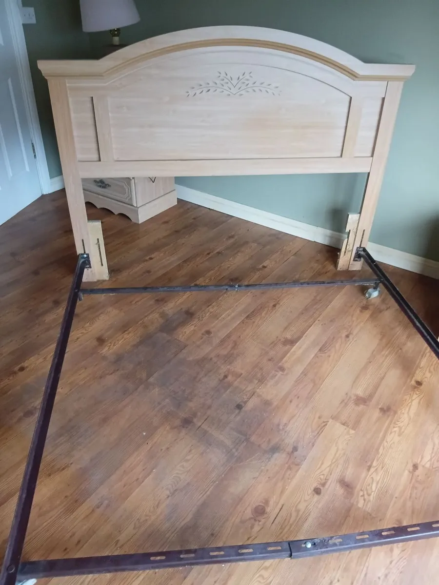 Bed - Image 2