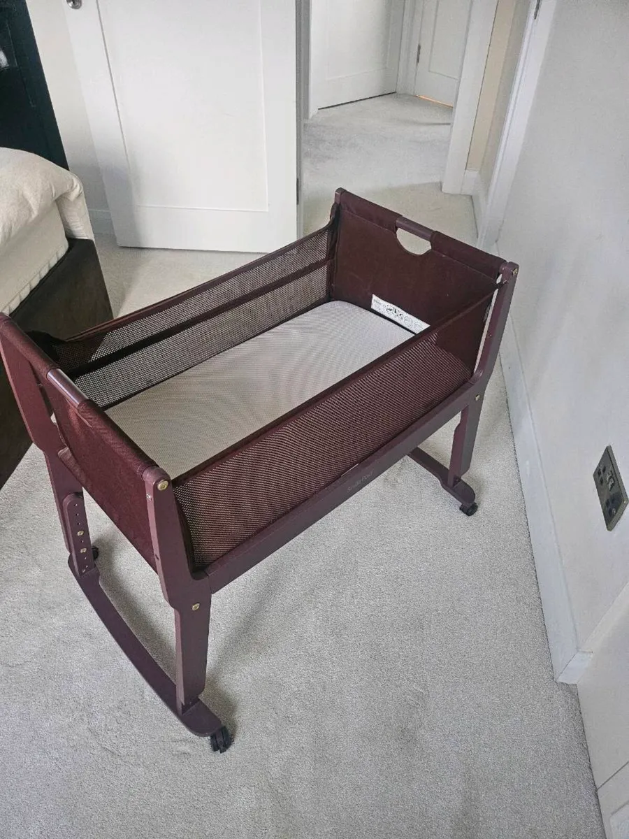 SnuzPod 5 Bedside Crib - Rouge - Image 2