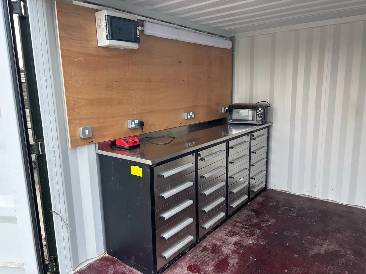 7ft site container/workshop - Image 4