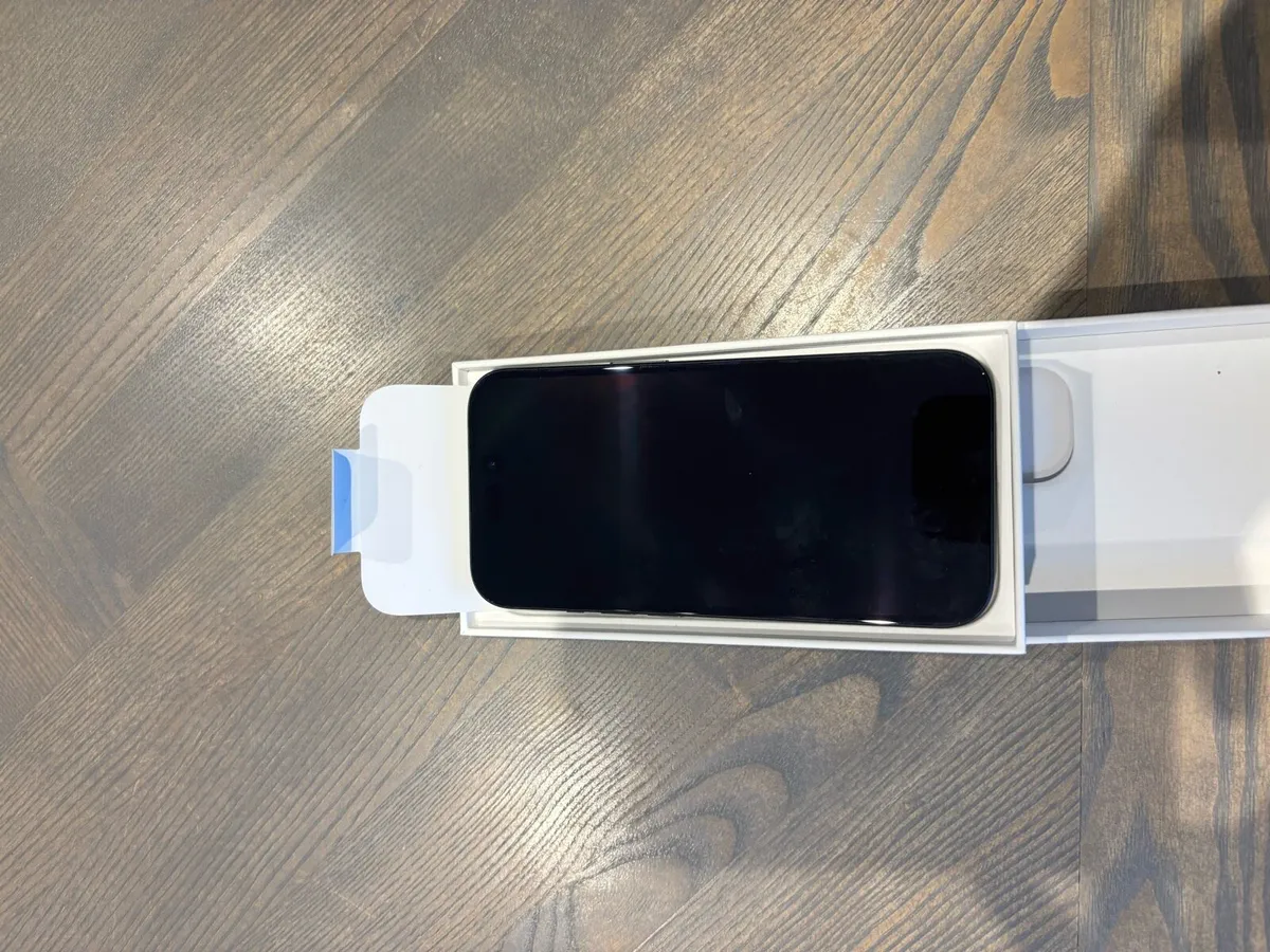 iPhone 15 128GB Black – Brand New - Image 1