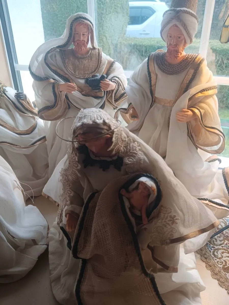Christmas nativity - Image 3