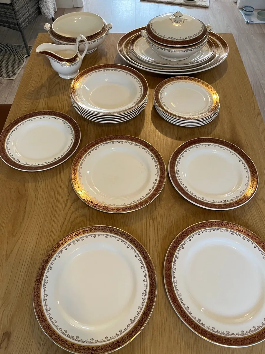 Arklow pottery China Dinner set - Image 4