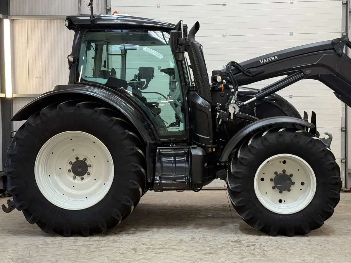 Valtra N174 ***3900 hours!!*** Top spec!!! - Image 4