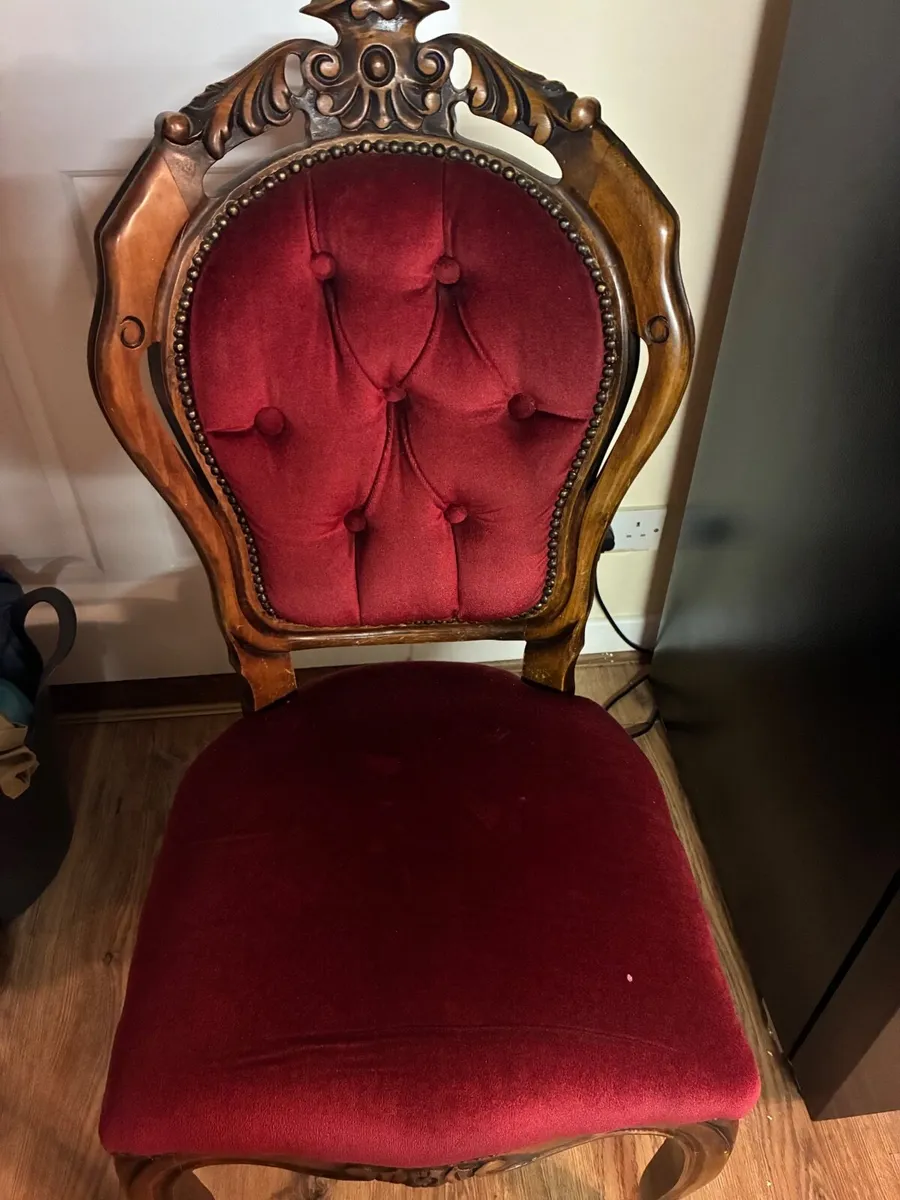 Victorian Style Dining Table & Red Velvet Chairs - Image 4