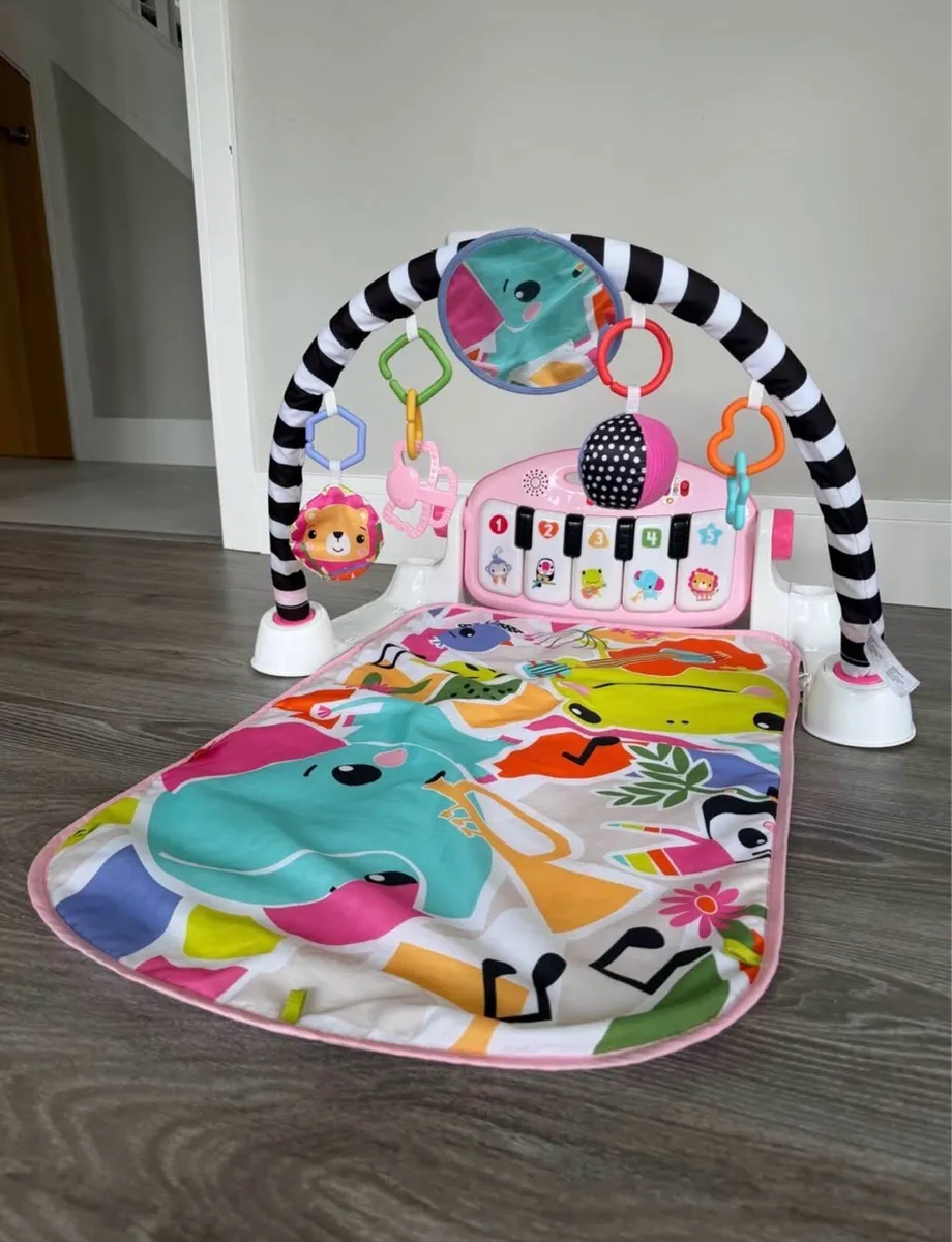 Fisher price Piano Kick and Play - Image 2