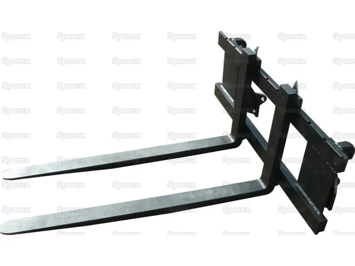 1.5 Tonne Pallet Forks C/W Euro Brackets