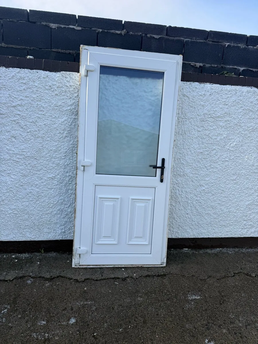 Pvc, Back door - Image 2