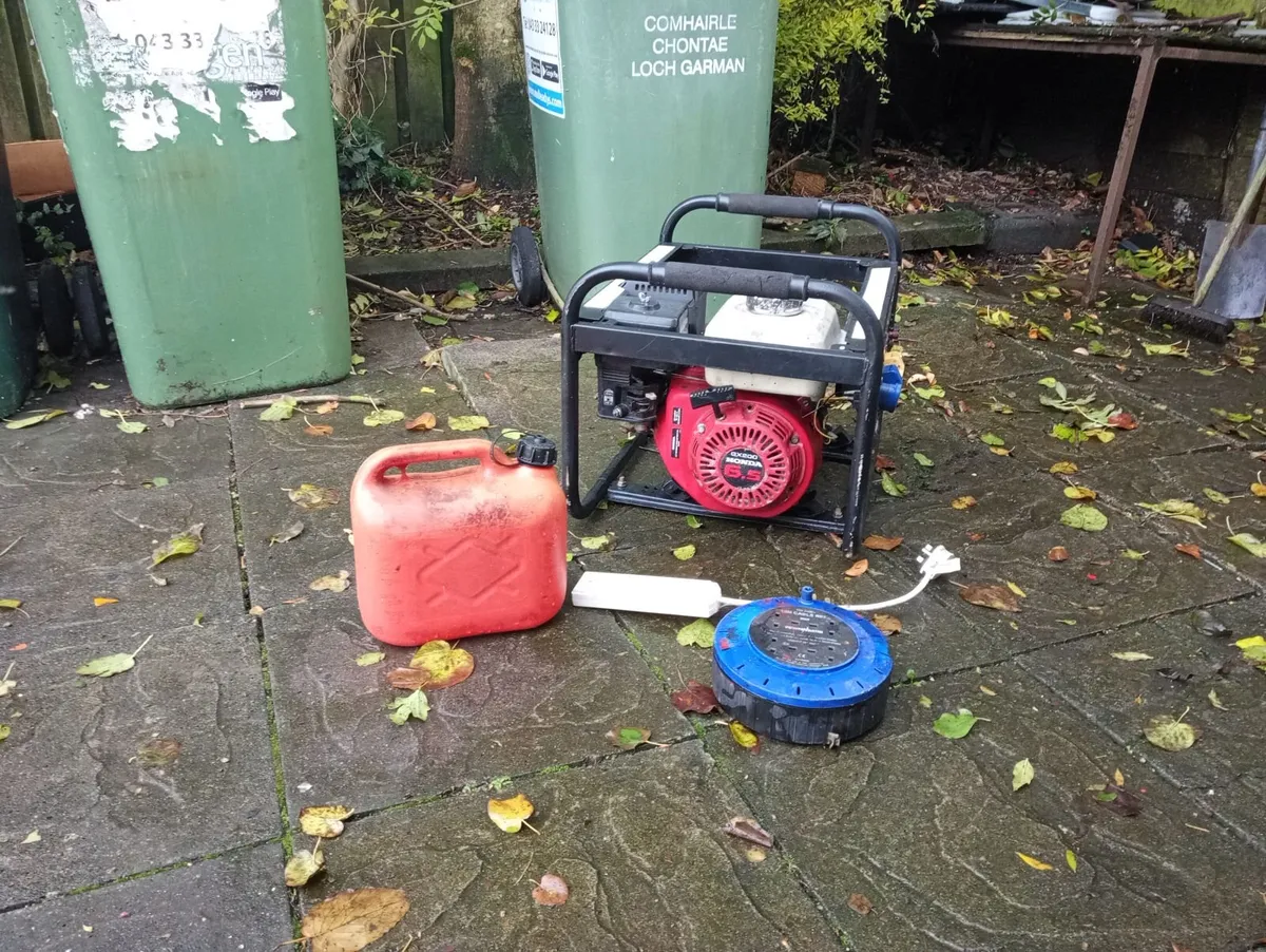 Honda Generator - Image 1