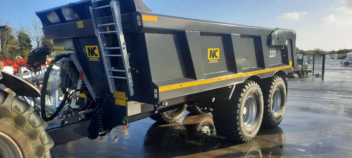 NC 220 Dump Trailer - Image 4