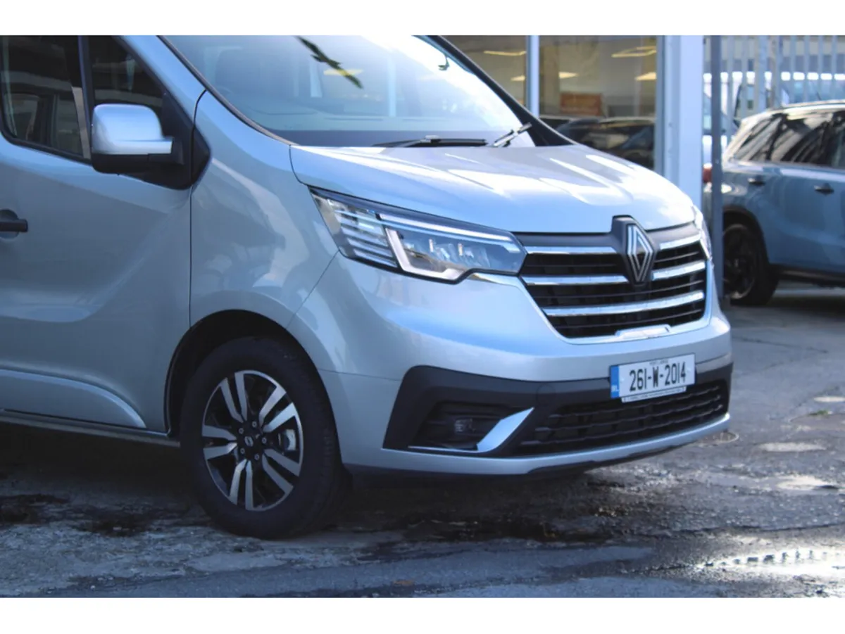 Renault Trafic CREW CAB LL30 BLUE DCI 150 EXTRA - Image 4