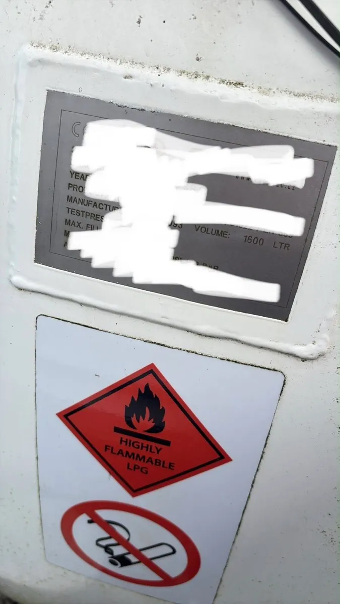 960L of Gas & Ariston Boiler - spares or repair - Image 2