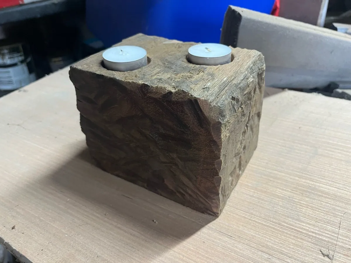 Candle holder