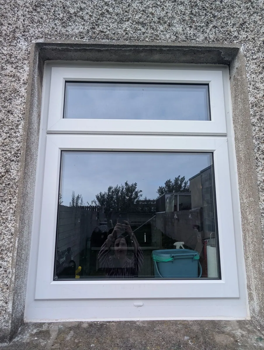 Back Door and Windows white PVC - Image 3