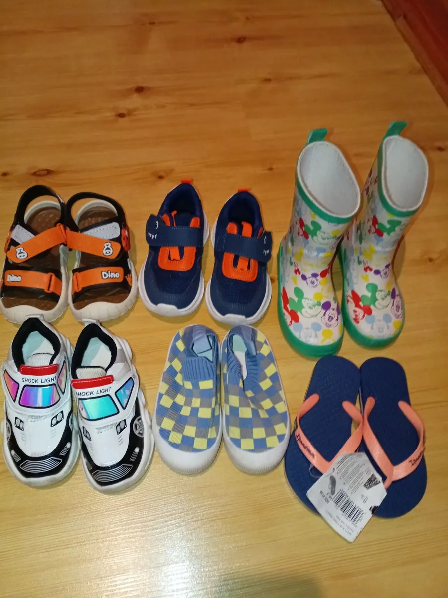 Boys shoes - Image 1