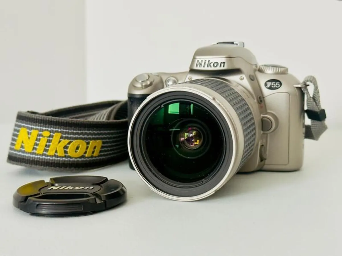 Nikon F55 35mm SLR Camera + Nikkor 28-100mm f/3.5-5.6G Lens - Image 2