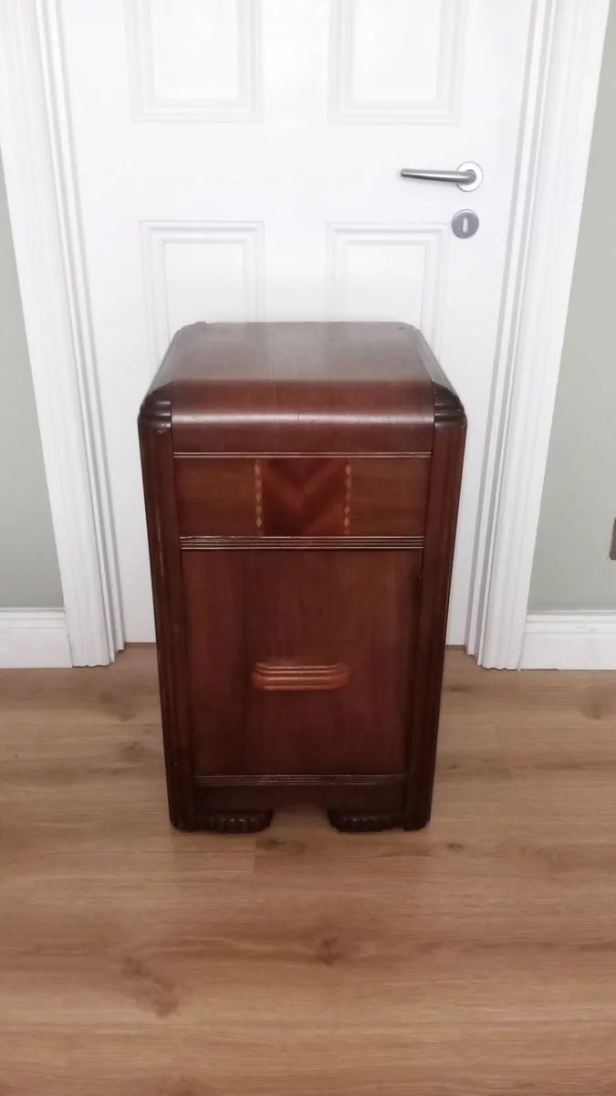 Bedside locker - Image 1