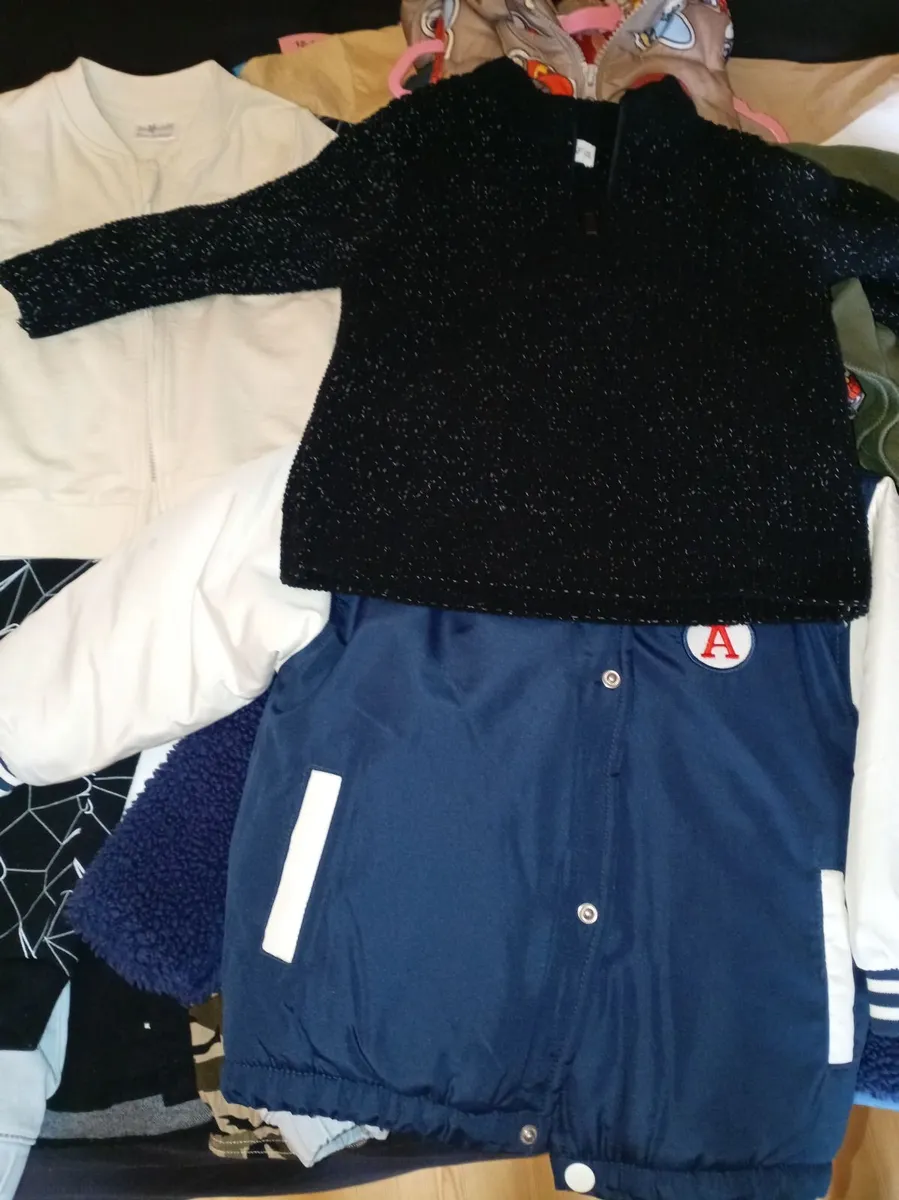 Boys clothes bundle - Image 3