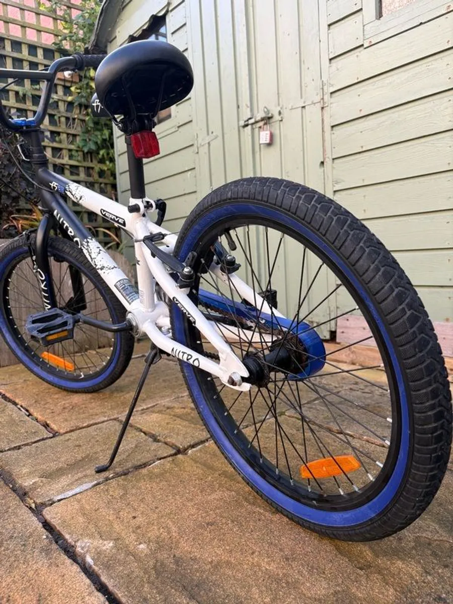 Nitro 20-inch BMX-style bicycle - Image 4