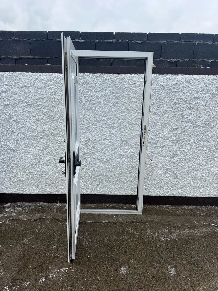 Pvc front door - Image 4
