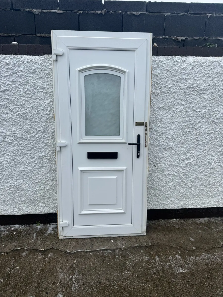 Pvc front door - Image 1
