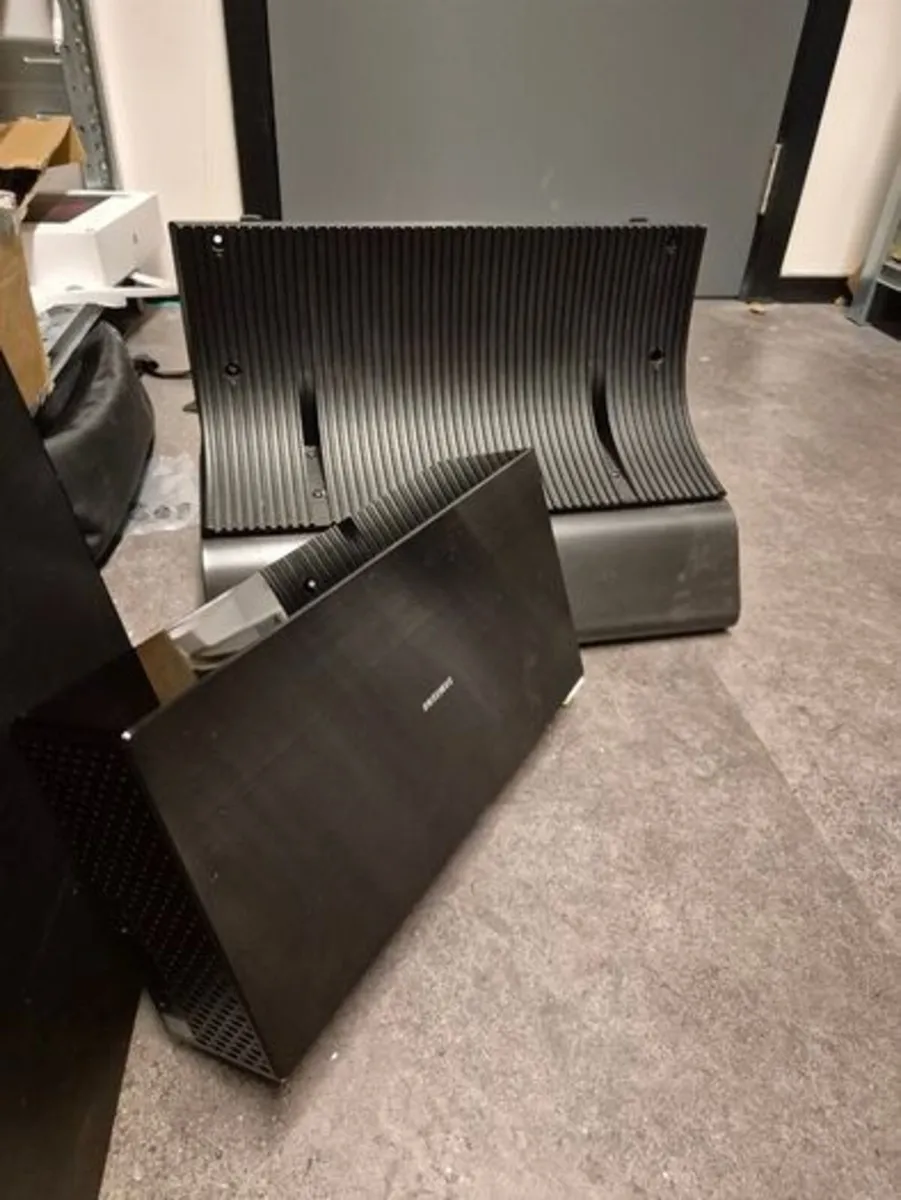 85 Inch Samsung TV - Image 3