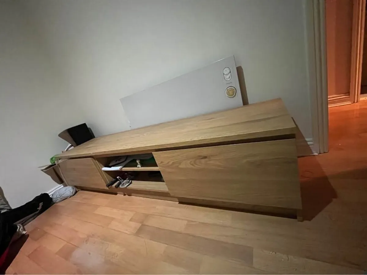 tv bench - Image 1