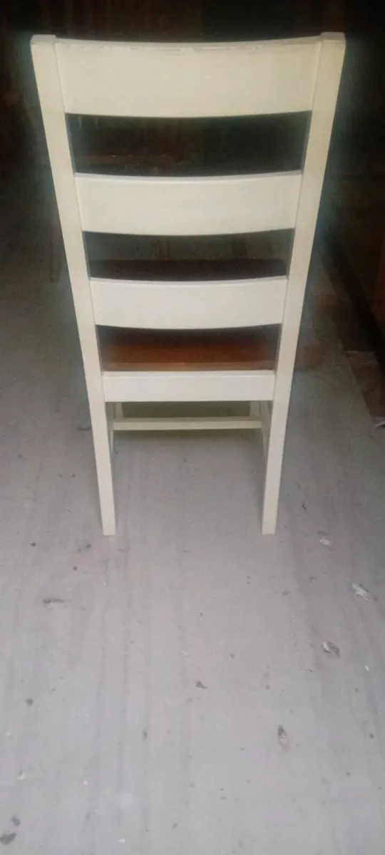Chairs - Image 3