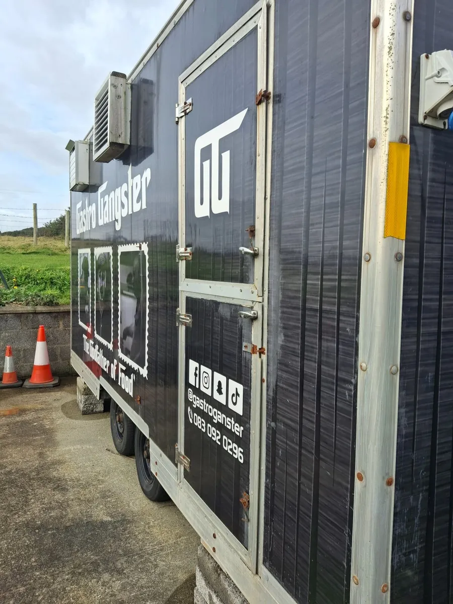 Food trailer - Image 3