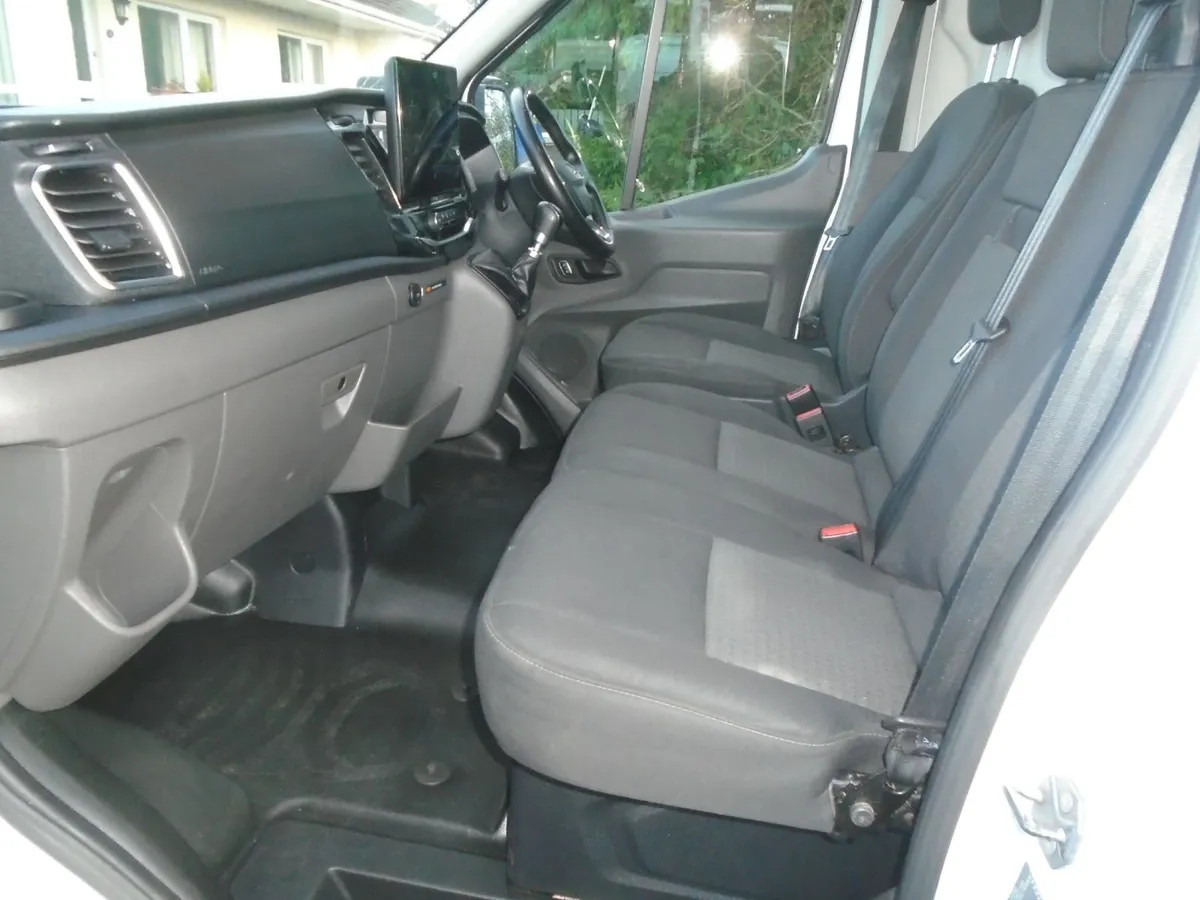 2024 Ford Transit 350 LWB MR TREND 130HP. - Image 4
