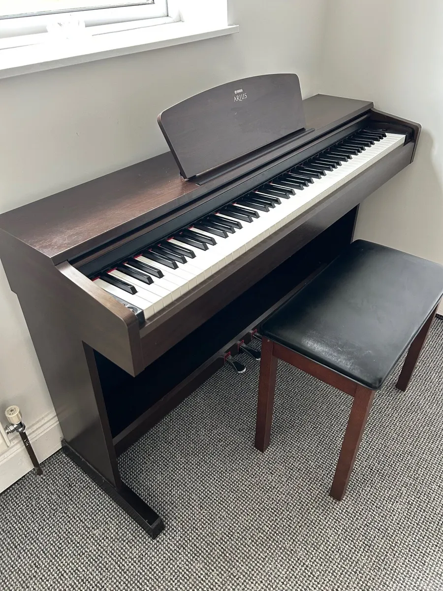 Yamaha Arius YDP-140 digital piano - Image 4