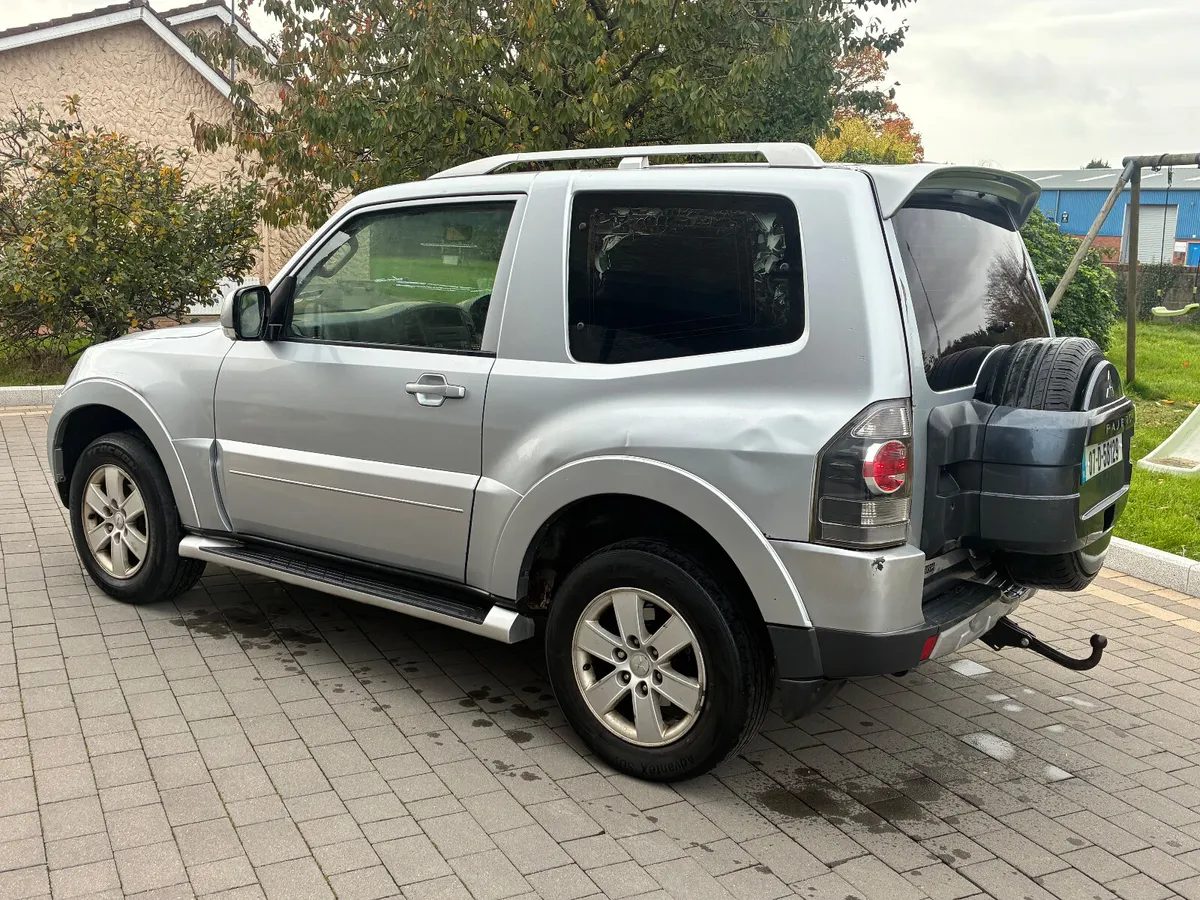 2007 Mitsubishi Pajero Swb 3.2 - Image 4