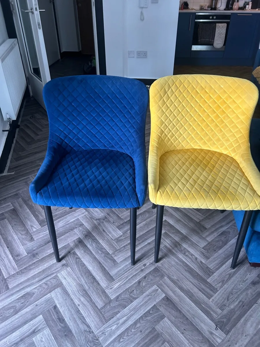 Dinning chairs - Image 1