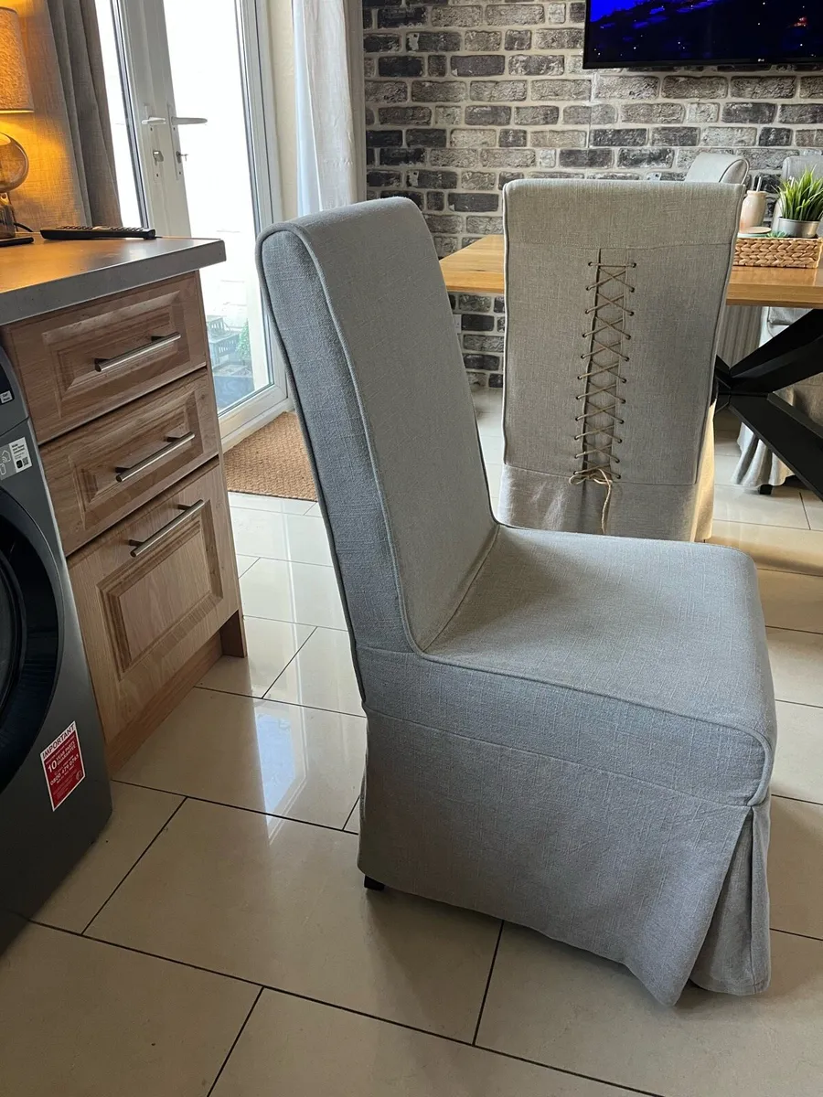 4 Dining Chairs - Image 1
