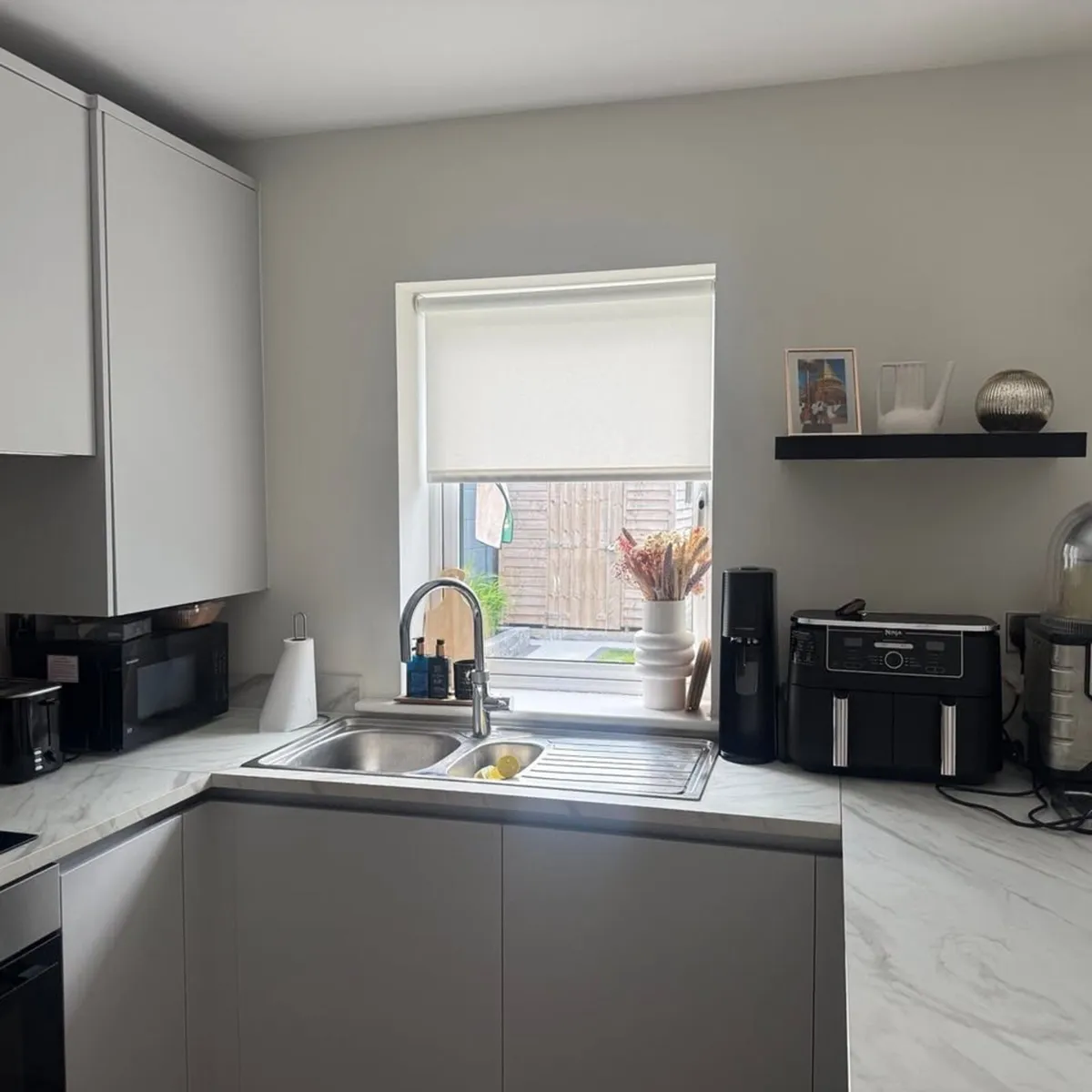 Kitchen Counter and Sink - Image 1