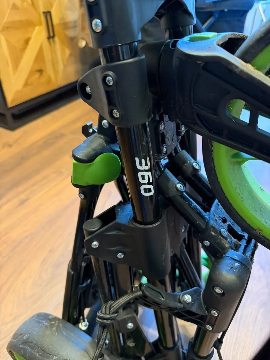 Fastfold Golf Trolley - Image 3