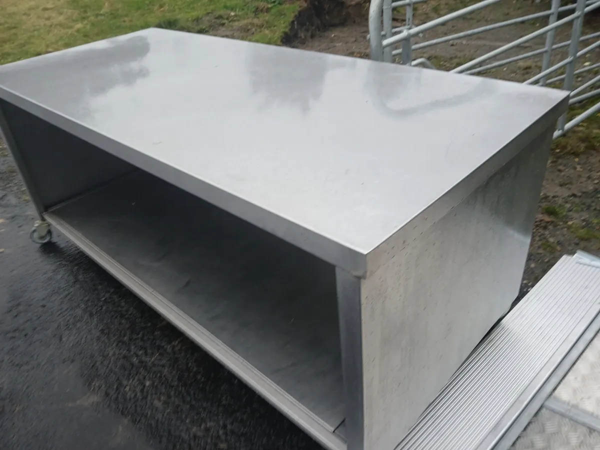 Staneless steel commercial  cabbinet table - Image 4