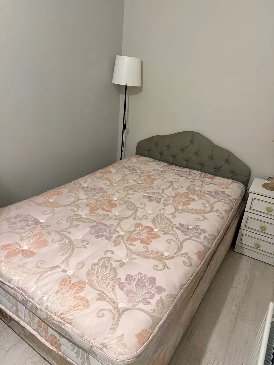 Bed base and frame - Image 2