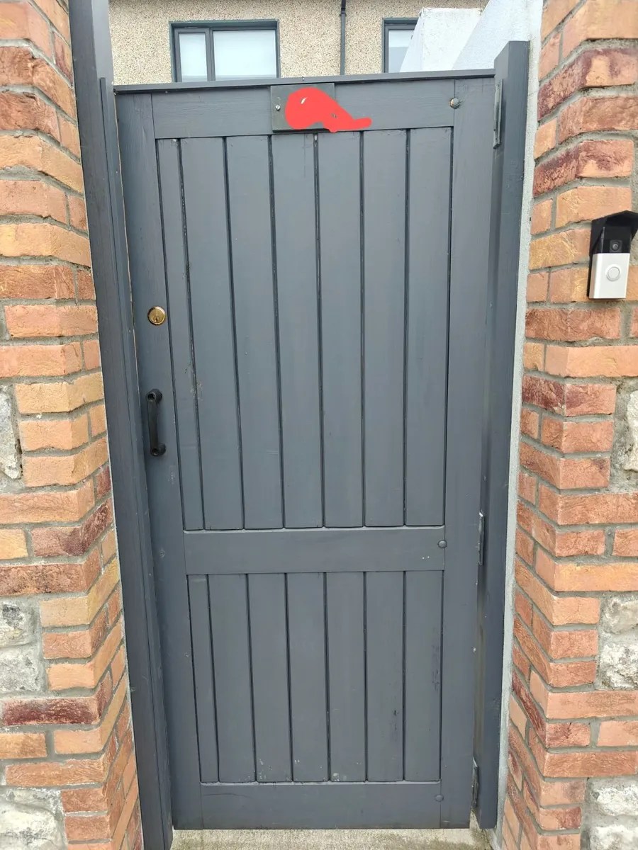 Used garden wooden doors - Image 1