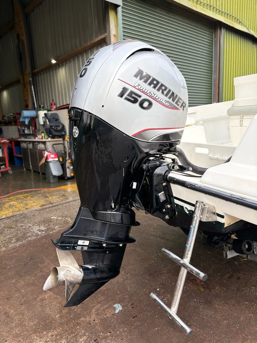 Century 22ft Boat for sale - Image 4