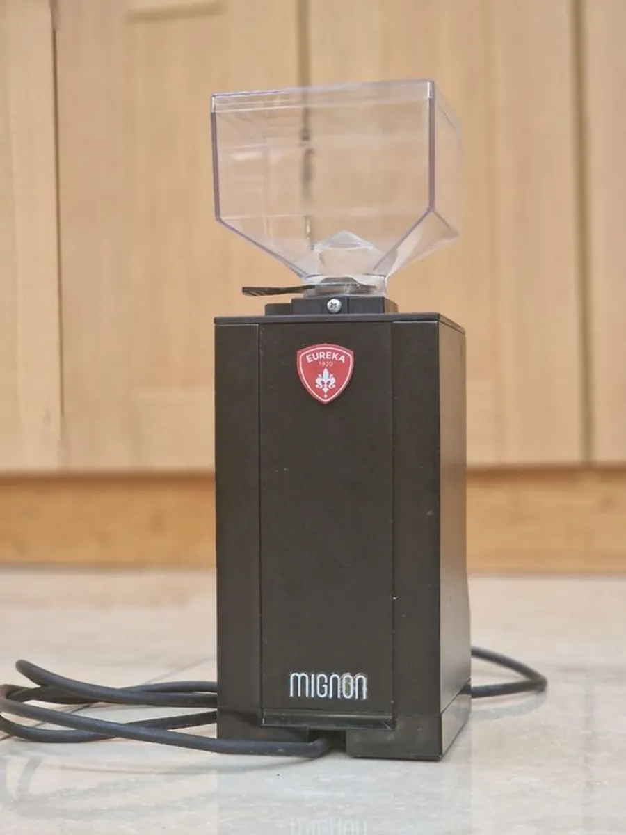 Eureka Mignon Coffee Grinder (50mm Flat Burrs) - Image 3