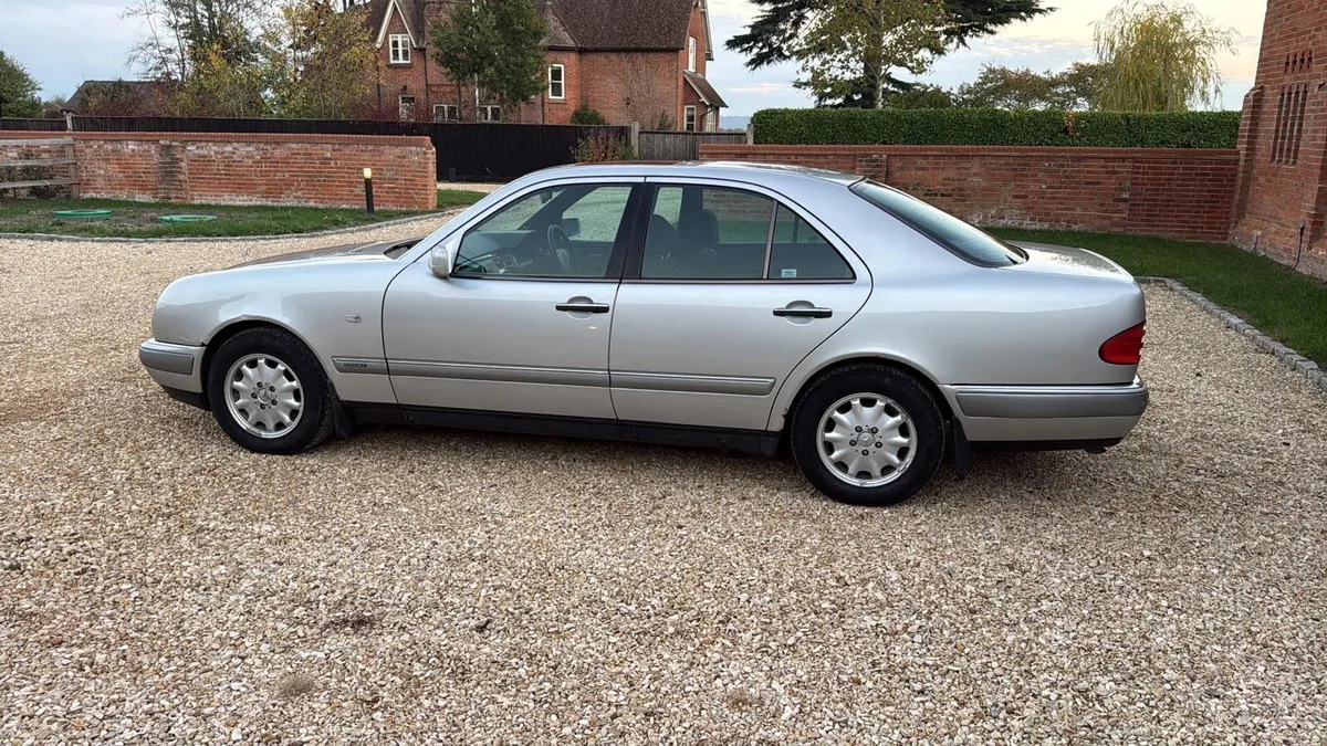 Mercedes E230 - Image 1