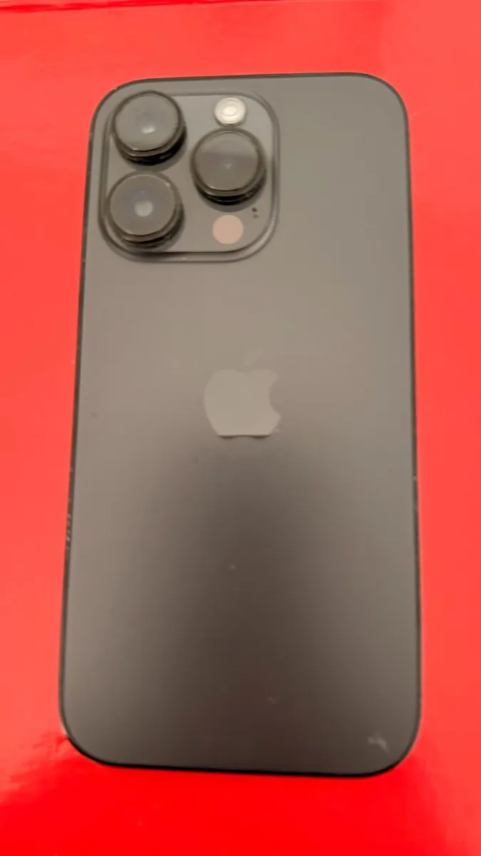 iPhone 14 Pro - Image 1