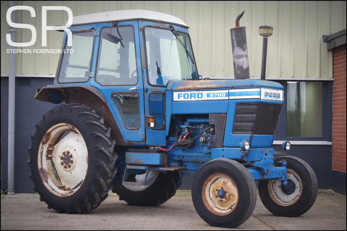 1979 Ford 6700 Flat Deck Q cab 2WD Dual Power - Image 1